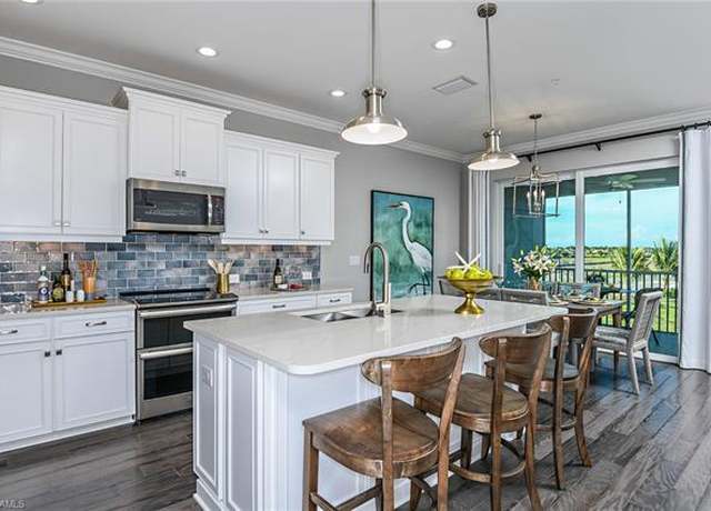 Property at 2659 Seychelles Cir #2006, Naples, FL 34112, 3 beds, 2 baths