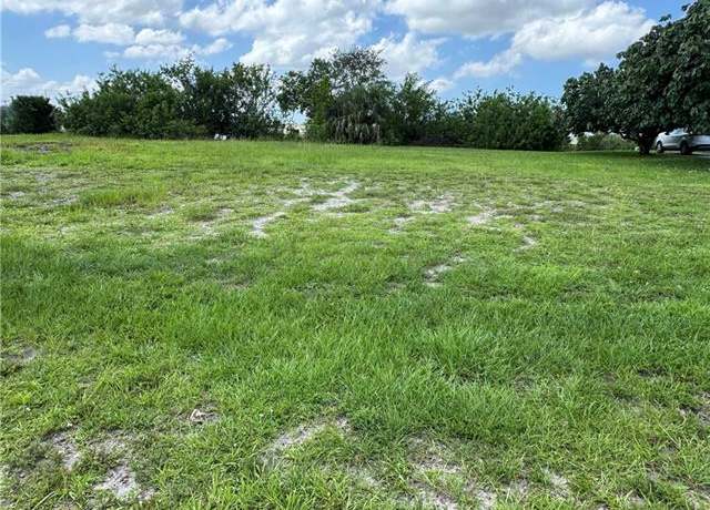 Property at 1618 NW 9th St, Cape Coral, FL 33993