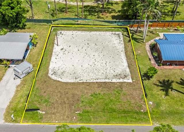 Property at 7144 Vassar Dr, Fort Myers, FL 33908