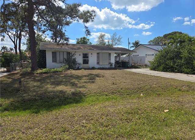 Property at 142 3rd St, Bonita Springs, FL 34134, 2 beds, 1 bath