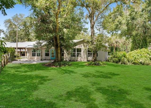 Property at 19350 Meredith Rd, North Fort Myers, FL 33917, 3 beds, 2 baths