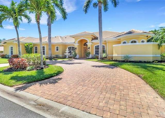 Property at 10878 Pond Ridge Dr, Fort Myers, FL 33913, 5 beds, 5 baths