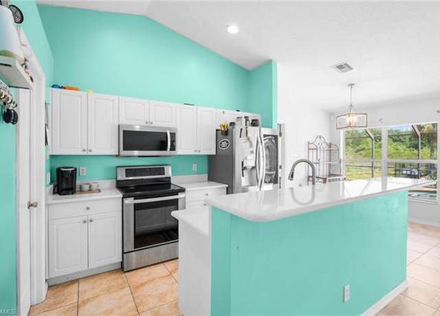 Property at 15601 Cemetery Rd, Fort Myers, FL 33905, 3 beds, 2 baths