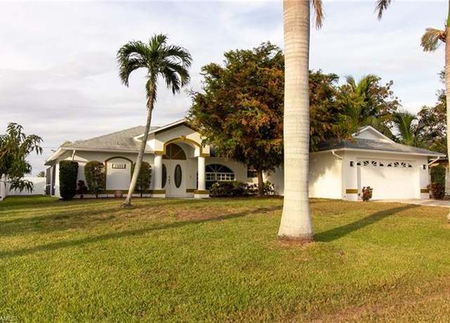 Property at 609 SE 23rd St, Cape Coral, FL 33990, 4 beds, 2 baths