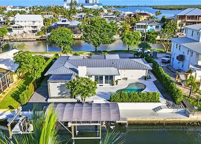 Property at 5 Glenview Manor Dr, Fort Myers Beach, FL 33931, 3 beds, 3 baths