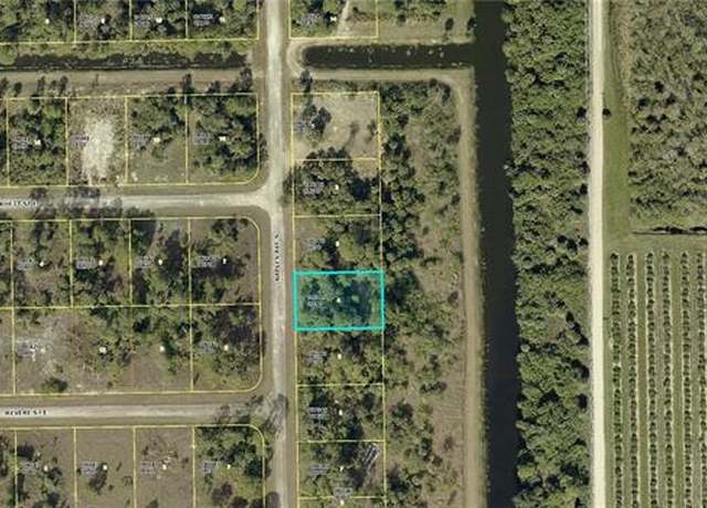 Property at 553 Naples Ave S, Lehigh Acres, FL 33974