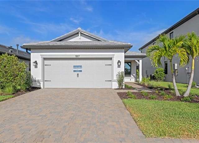 Property at 1887 Sierra Ave, Naples, FL 34120, 2 beds, 2 baths
