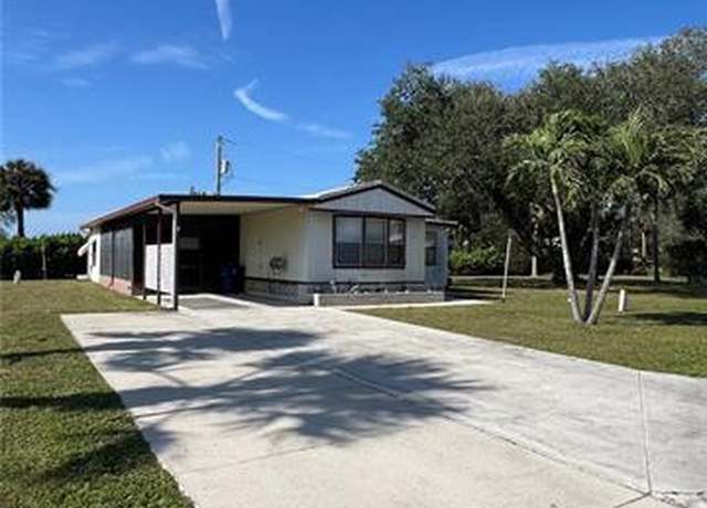 Property at 27300 Duvernay Dr, Bonita Springs, FL 34135, 2 beds, 1.5 baths