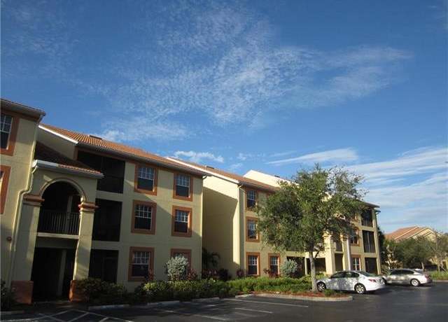 Property at 7965 Preserve Cir #732, Naples, FL 34119, 3 beds, 2 baths