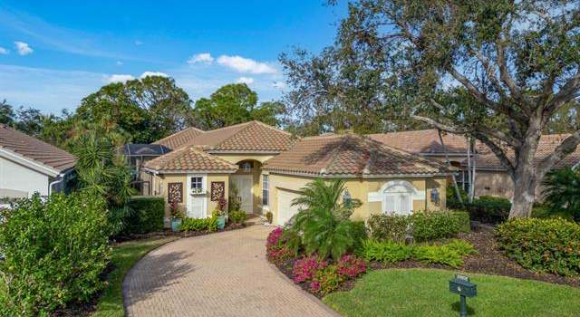 Photo of 25078 Pinewater Cove Ln, Bonita Springs, FL 34134