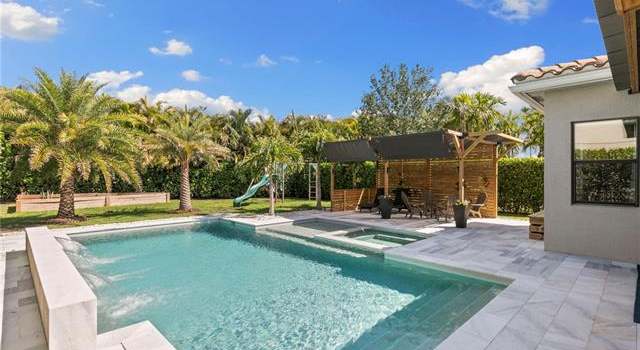 Property at 4045 Nova Ln, Naples, FL 34119, 4 beds, 4 baths