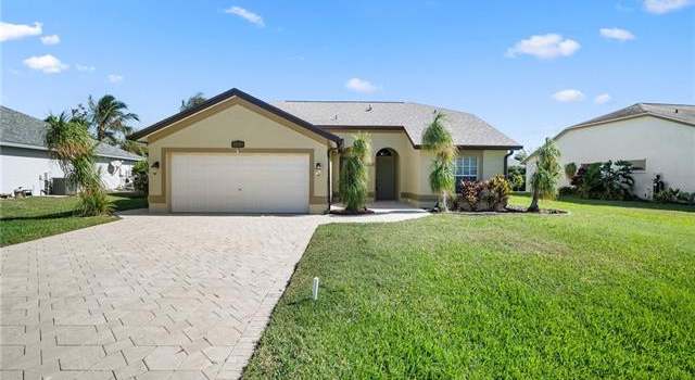 Photo of 22360 Fountain Lakes Blvd, Estero, FL 33928