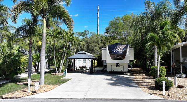 Photo of 10397 Nightwood Dr, Fort Myers, FL 33905