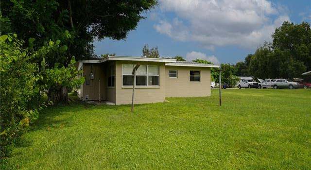 Photo of 12613 5th St, Fort Myers, FL 33905