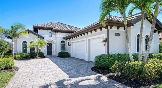 Photo of 7247 Lantana Cir, Naples, FL 34119
