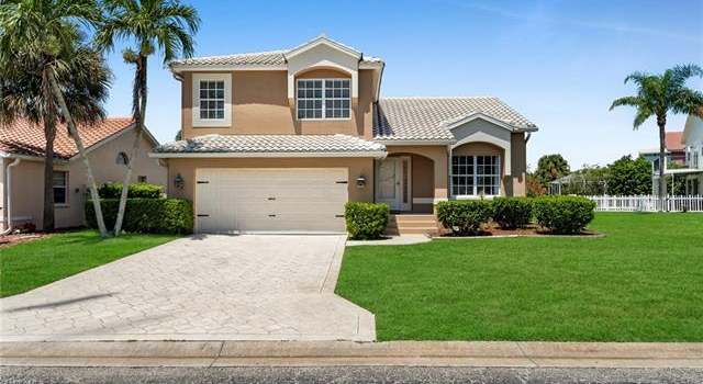 Photo of 13760 Silver Lake Ct, Fort Myers, FL 33912