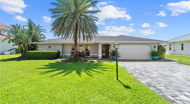 Photo of 858 Hatchee Vista Ln, Fort Myers, FL 33919