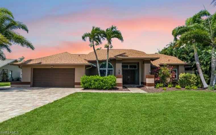 Photo of 14551 Majestic Eagle Ct Fort Myers, FL 33912