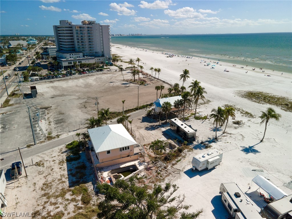 81 Miramar Fort Myers Beach