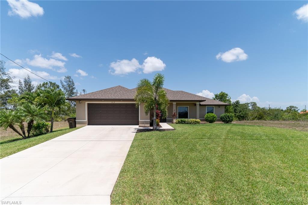 1019 NW 20th Pl, CAPE CORAL, FL 33993 | MLS# 220033276 ...