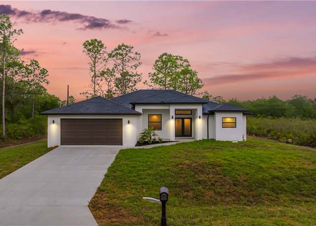 Property at 1611 Prospect Ave, Lehigh Acres, FL 33971, 4 beds, 2.5 baths