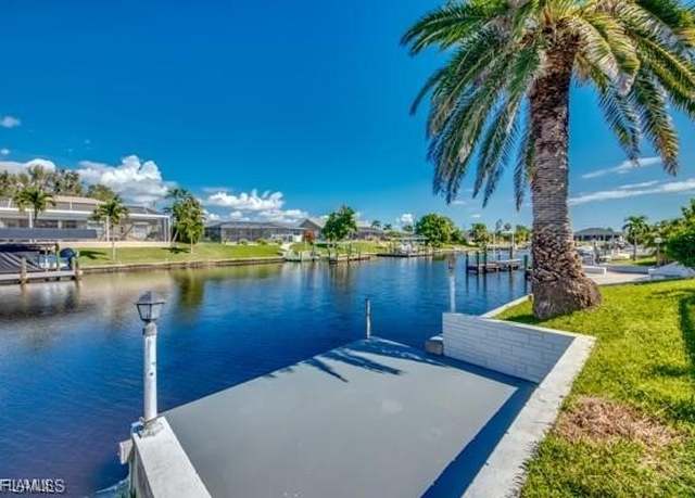 Property at 711 SE 33rd Ter, Cape Coral, FL 33904, 3 beds, 2 baths