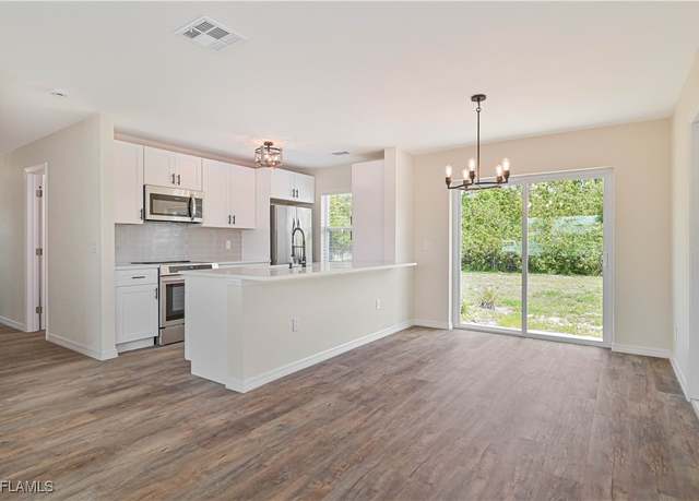 Property at 9441 Sedgefield Rd, North Fort Myers, FL 33917, 3 beds, 2 baths