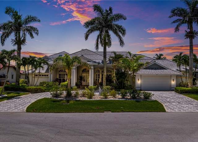 Property at 2428 SE 28th St, Cape Coral, FL 33904, 4 beds, 4 baths