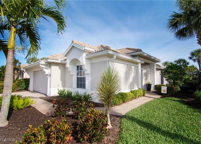 Property at 10021 Oakhurst Way, Fort Myers, FL 33913, 3 beds, 2 baths