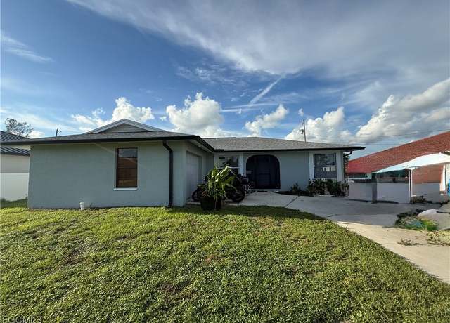 Property at 421 SW 21st Ter, Cape Coral, FL 33991, 3 beds, 2 baths