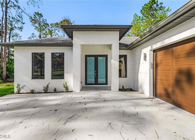 Property at 3145 28th Ave SE, Naples, FL 34117, 3 beds, 2 baths