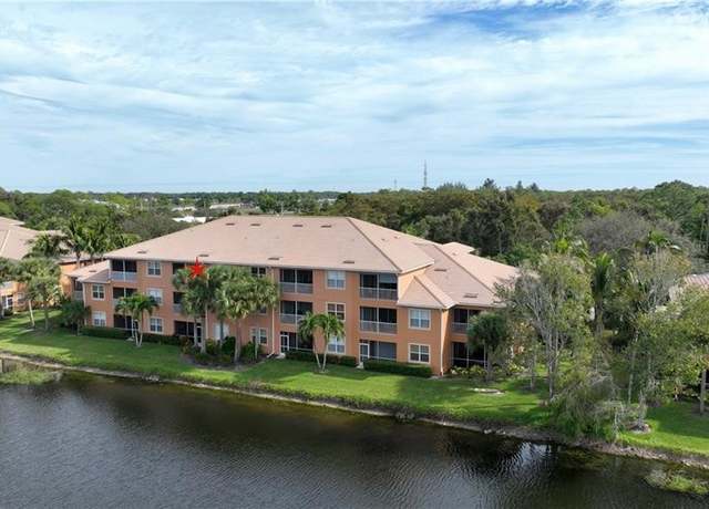 Property at 9621 Spanish Moss Way #3833, Bonita Springs, FL 34135, 2 beds, 2 baths