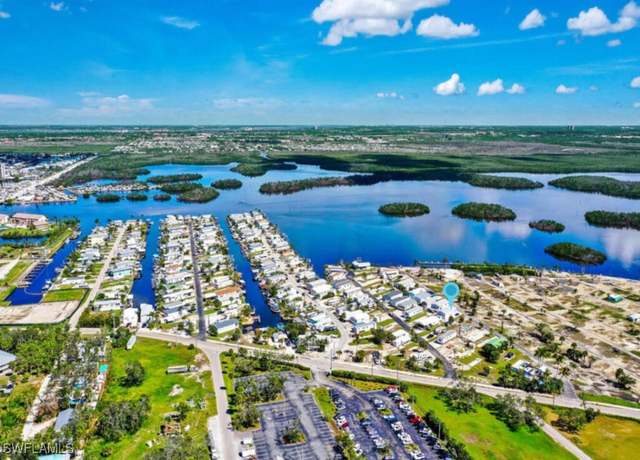 Property at 54 Oyster Bay Ln, Fort Myers Beach, FL 33931, 2 beds, 2 baths