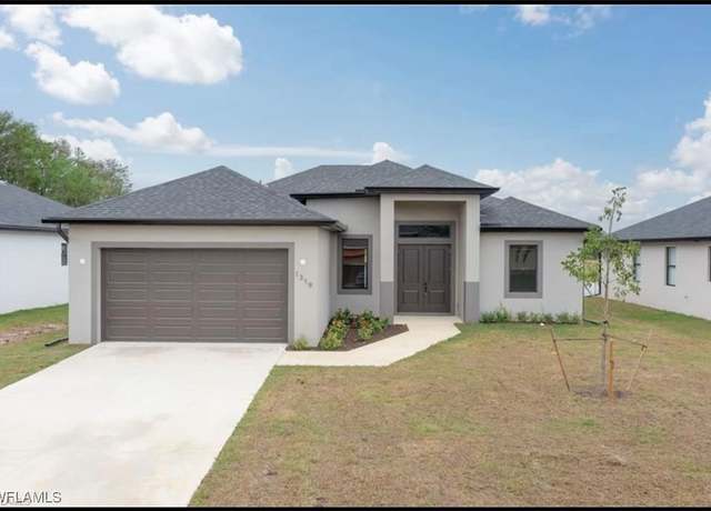 Property at 1319 Lincoln Ct, Immokalee, FL 34142, 4 beds, 2 baths