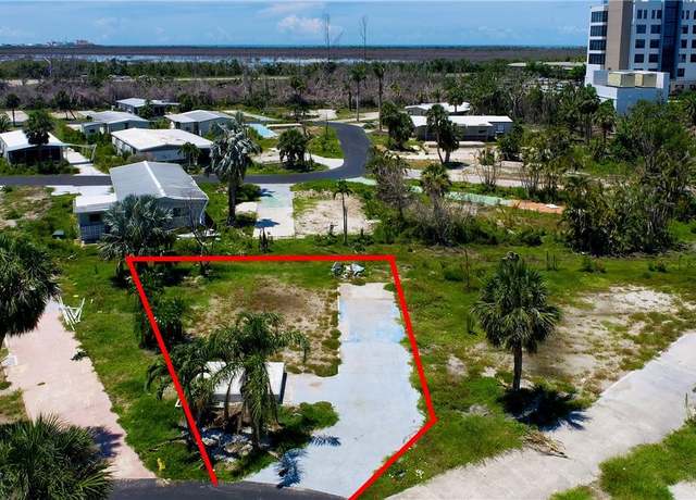 Property at 13681 Ovenbird Dr, Fort Myers, FL 33908