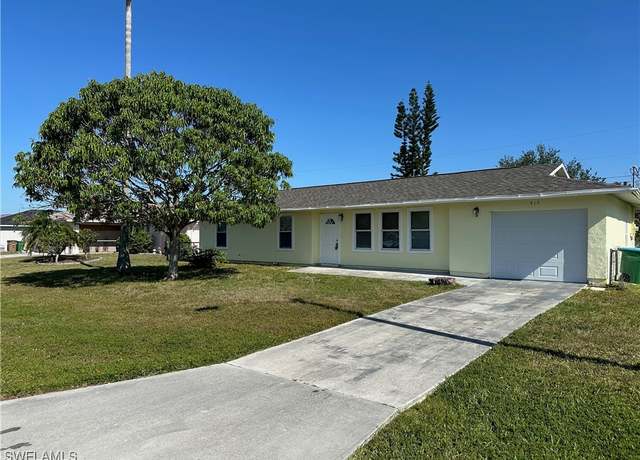 Property at 417 SE 19th Ln, Cape Coral, FL 33990, 3 beds, 2 baths