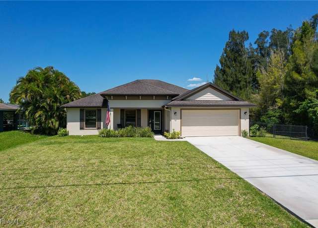 Property at 6601 Astoria Ave, Fort Myers, FL 33905, 3 beds, 2 baths
