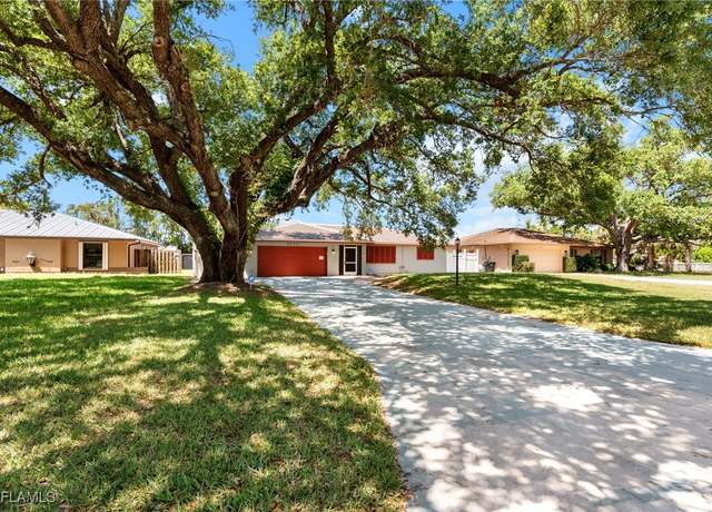 Property at 5057 Lexington Blvd, Fort Myers, FL 33919, 3 beds, 2 baths