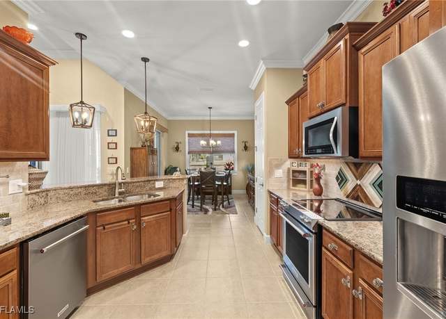 Property at 11179 Laughton Cir, Fort Myers, FL 33913, 2 beds, 2 baths