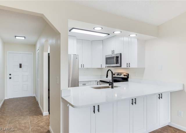 Property at 616 SE 14th Ter #201, Cape Coral, FL 33990, 2 beds, 2 baths