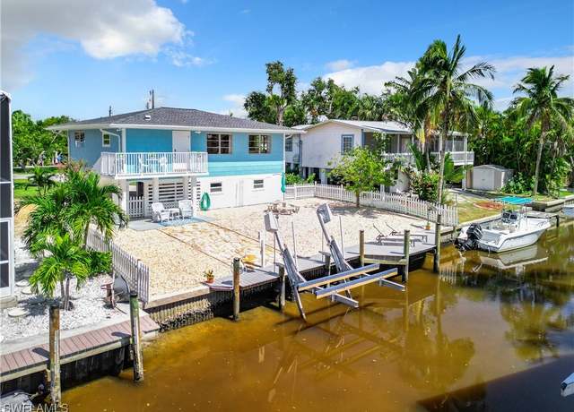 Property at 244 Dundee Rd, Fort Myers Beach, FL 33931, 2 beds, 2 baths