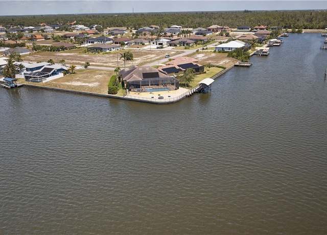 Property at 4208 NW 27th St, Cape Coral, FL 33993