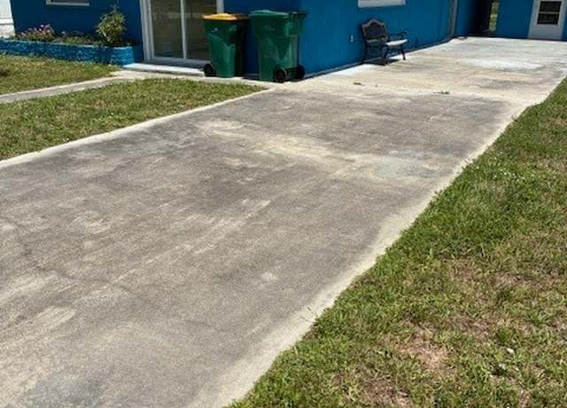 Property at 1610 Woodlawn Ave, Punta Gorda, FL 33950, 3 beds, 1.5 baths