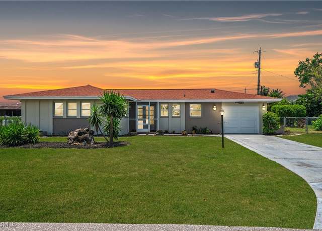 Property at 108 SE 42nd Ter, Cape Coral, FL 33904, 3 beds, 2 baths