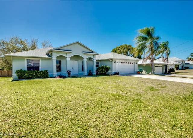 Property at 918 SW 21st Ln, Cape Coral, FL 33991, 3 beds, 2 baths