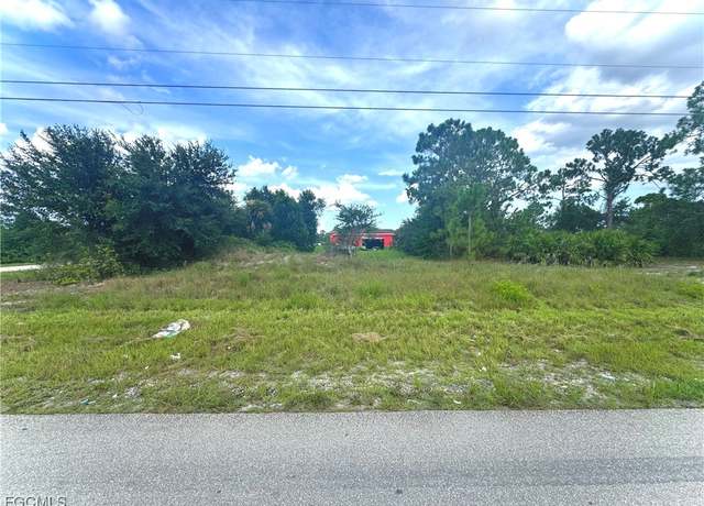 Property at 2519 38th St SW, Lehigh Acres, FL 33976