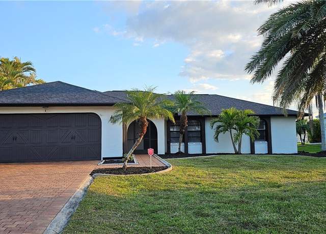 Property at 2546 SW 38th Ter, Cape Coral, FL 33914, 3 beds, 2 baths