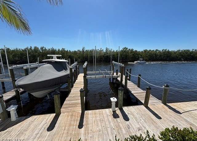 Property at 5816 Shell Cove Dr #118, Cape Coral, FL 33914, 3 beds, 3.5 baths
