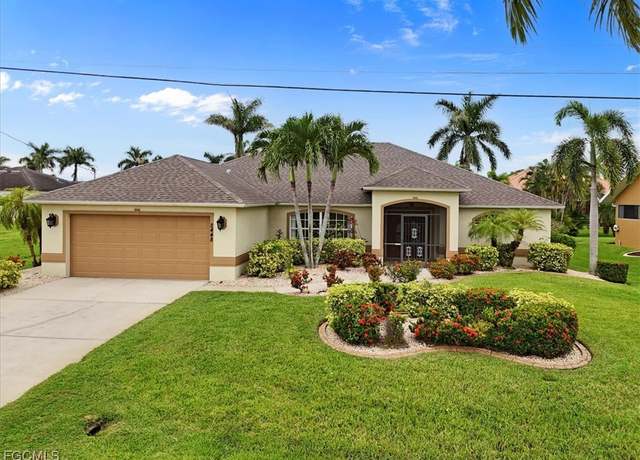 Property at 2448 Miracle Pkwy, Cape Coral, FL 33914, 4 beds, 2 baths