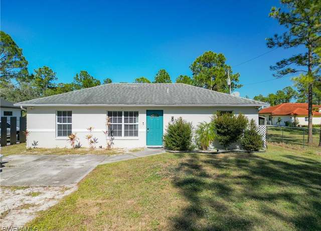 Property at 2675 12th Ave SE, Naples, FL 34117, 3 beds, 2 baths